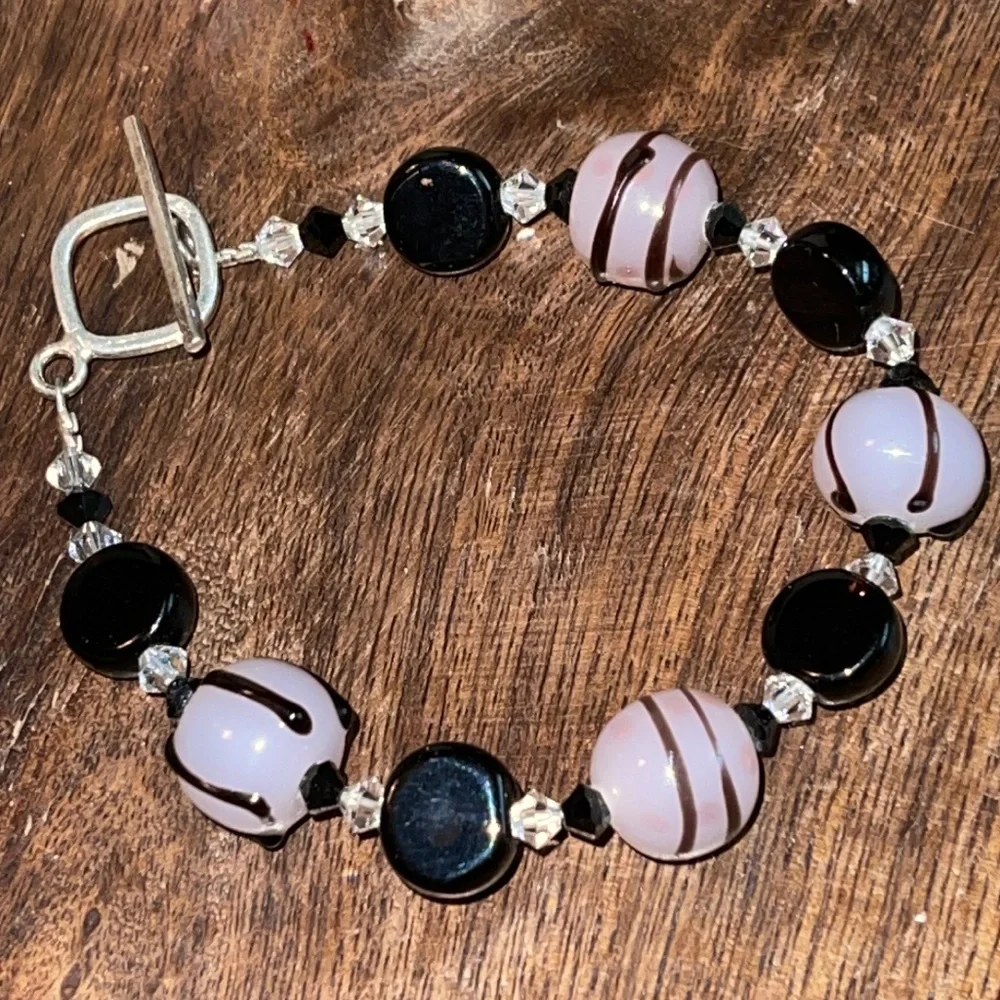 Artisan Sterling Silver Swarovski Crystal & Art Glass Toggle Bracelet NEW - Picture 3 of 6
